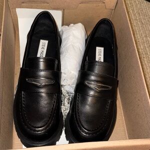 Steve Madden Classic Black Men's Slip-On Loafers